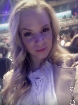  Looking for Very Fun and Flirty Time  Escorts