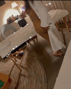 Massages AVAILABLE NOW  Escorts