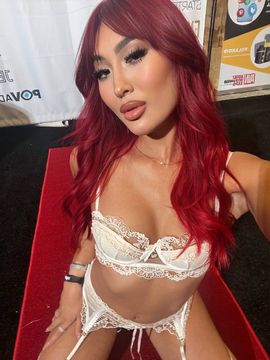 Magical Mina Luxx Escorts