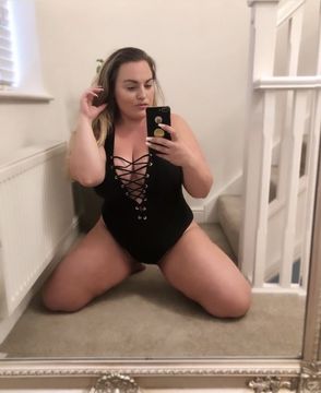 Sexy Megan Escorts