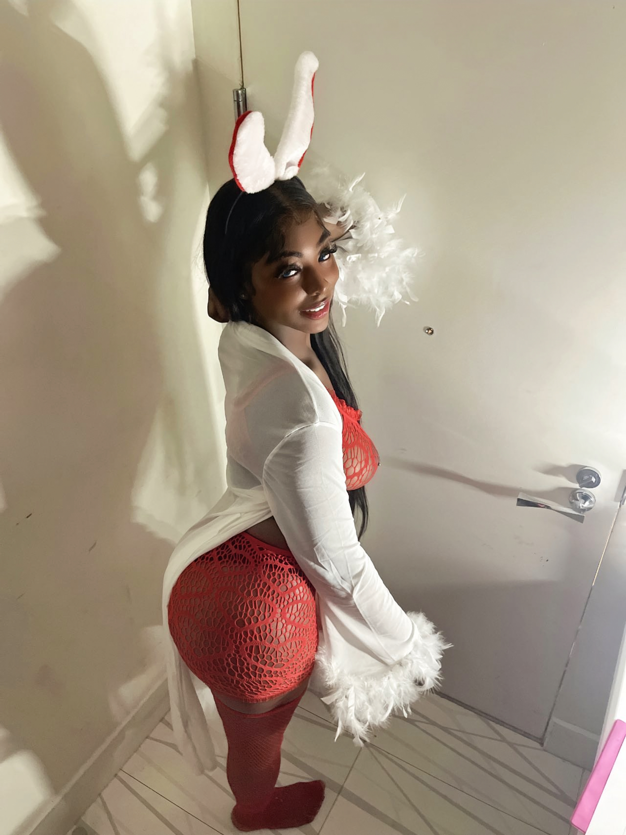 Come see about BIG FOX! Escorts