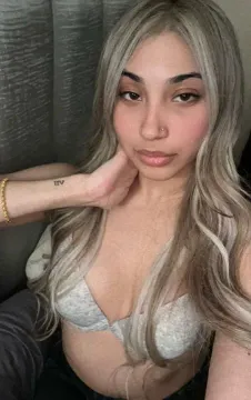 💜❤️pretty and PETITE💜❤️ Massage