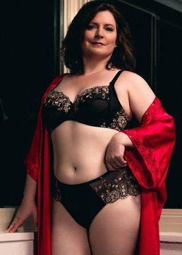 Fly Me to You Escorts
