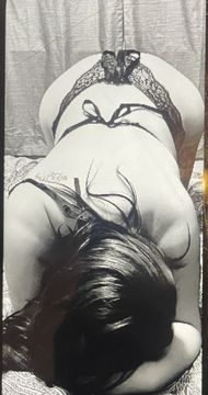 Bombshelll23 Escorts
