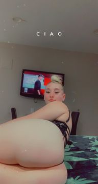 JADE LIKES TO PLAY Escorts