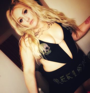 Sexy Wet Tight Horny Blonde Baddie Escorts