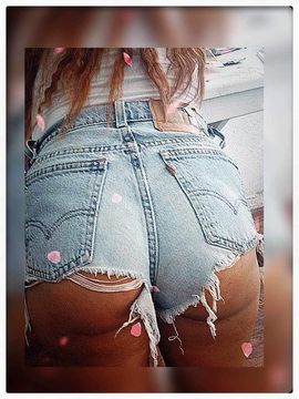 XTRA PETITE BOMBSHELL SPINNER ××× SPECIALS DON'T MISS OUT  Escorts