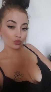 Curvy little white girl Escorts