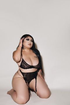 Sexy BBW spanish Fly ready to serve Escorts