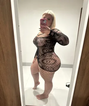 I’m available for sex hookup now Escorts