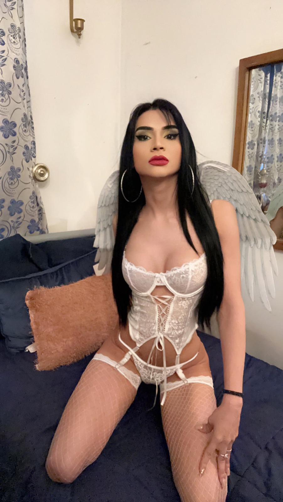 Hola soy transexual latina carismática tranquila buena onda Escorts