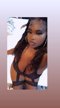 YourSexy Slut Busty Ebony  Escorts
