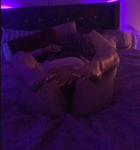 Nuru Guru Kylie Haze Massage