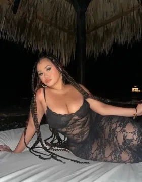 AZUL GREMORI Escorts