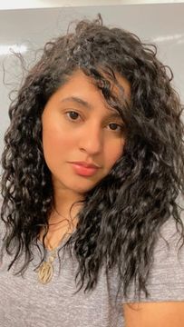  hola mi nombre es yasmin soy una chica caliente atrevida que me gusta  Escorts