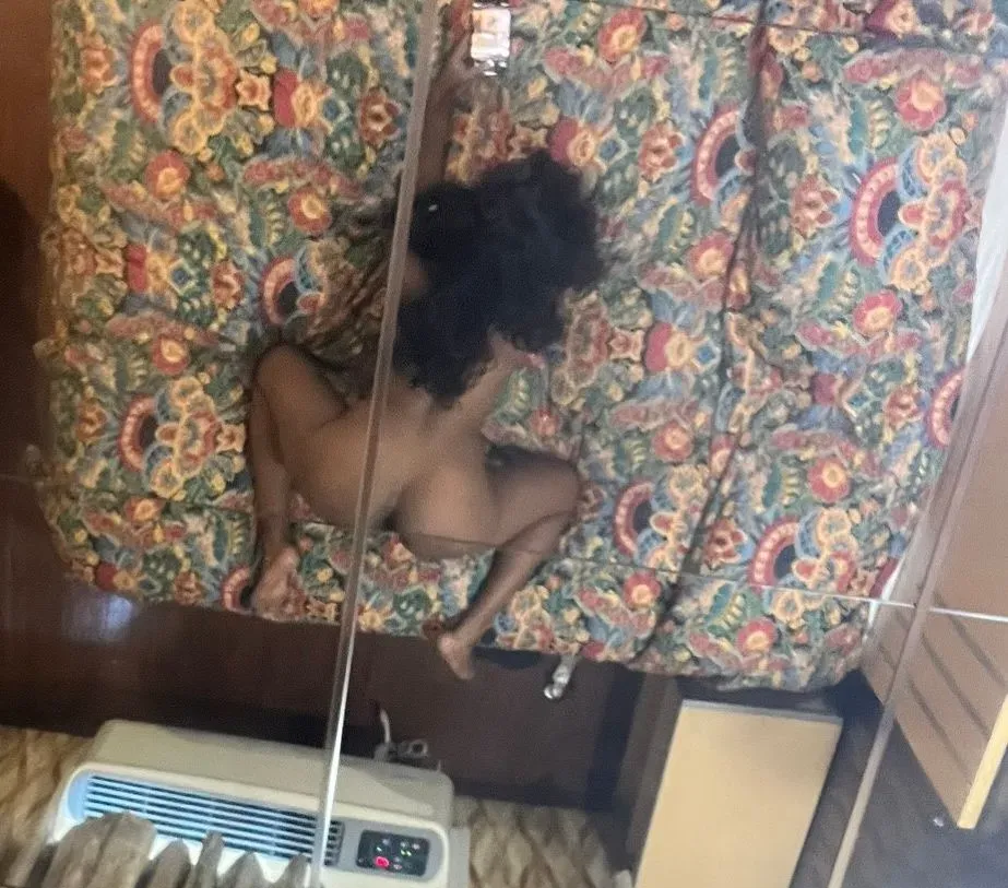 Come Take A Load Off Escorts